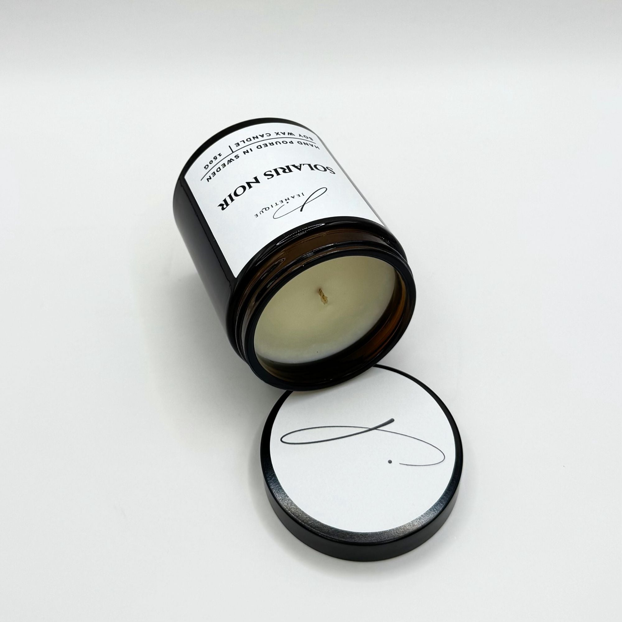 Solaris Noir doftljus i 100% sojavax