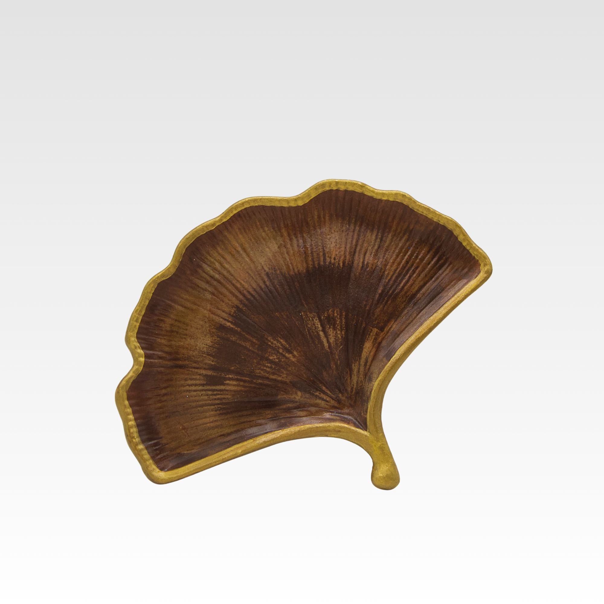 Gingkoformad Bricka i Jesmonite – Beige/Crome