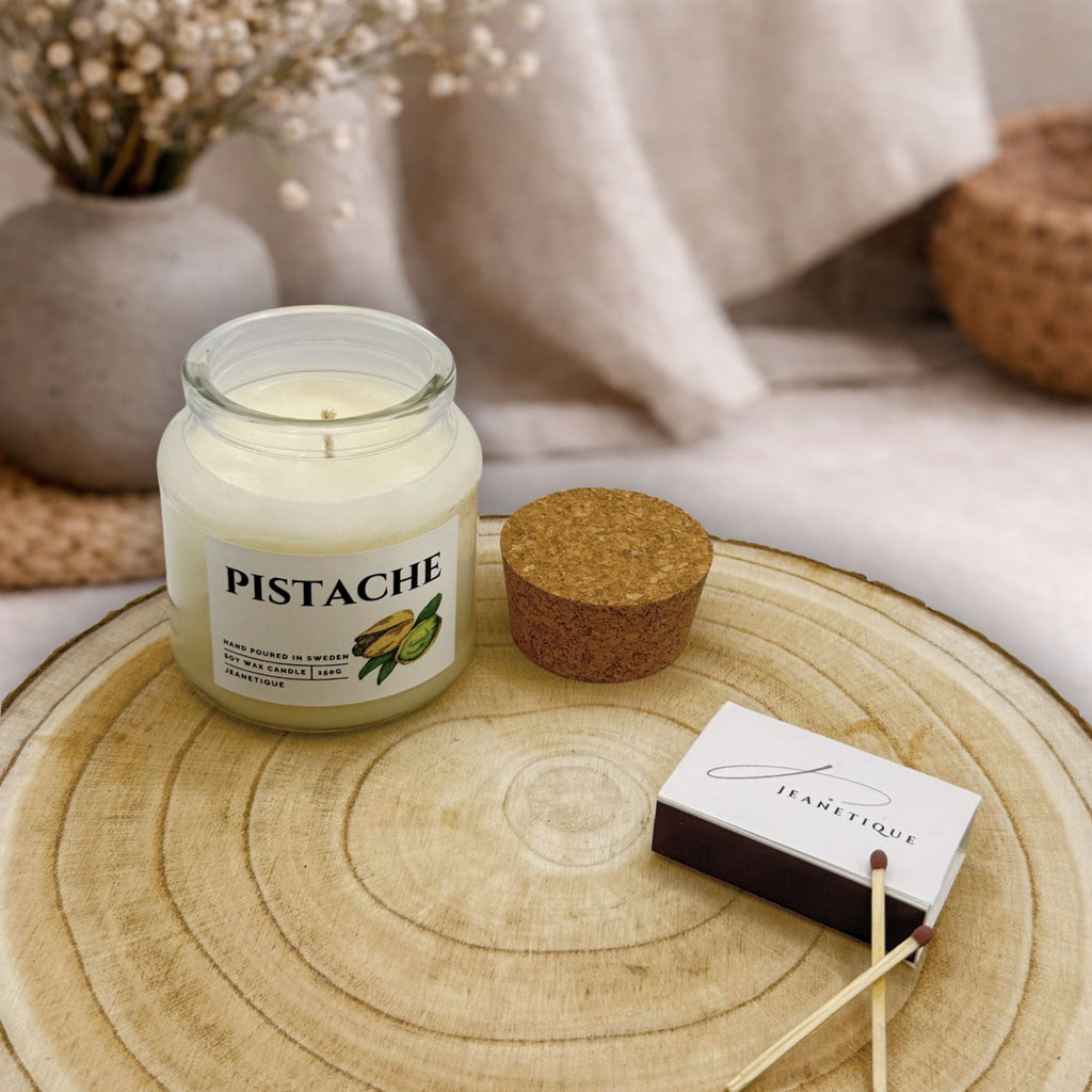 Pistachio scented candle in 100% soy wax